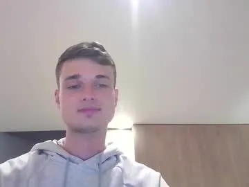 super_peach – webcam model profile photo Image 18