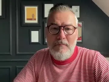 blue_bow – webcam model profile photo Image 12