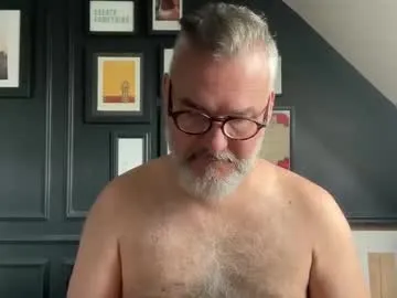 blue_bow – webcam model profile photo Image 9