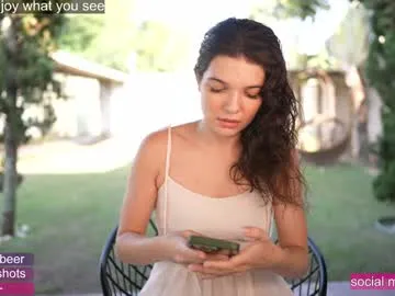 wet_dreamm22 – webcam model profile photo Image 2