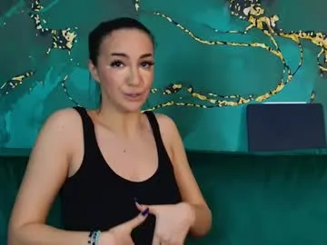 lorawarnner – webcam model profile photo