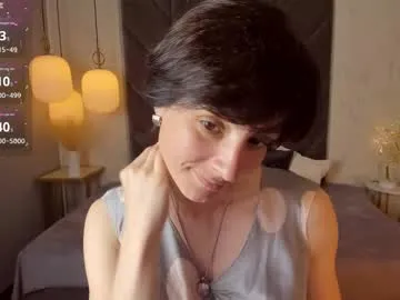 blue_bow – webcam model profile photo Image 6