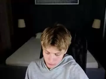 scarletttsinner – webcam model profile photo Image 14