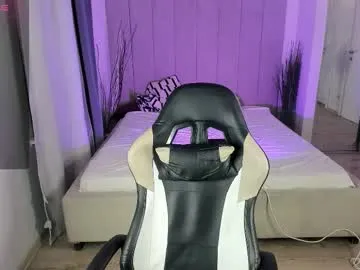 scarletttsinner – webcam model profile photo Image 8