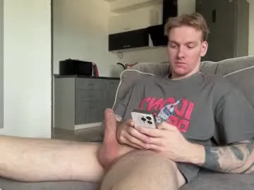 realtryit – webcam model profile photo Image 19