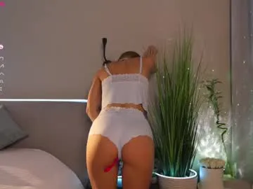 loving_ladies – webcam model profile photo Image 16