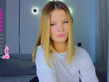 realtryit – webcam model profile photo Image 13