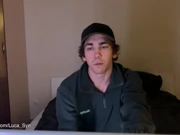 pinkypuppa – webcam model profile photo Image 8