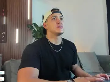 sexy_hot_friends_ – webcam model profile photo Image 12