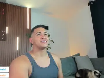 sexy_hot_friends_ – webcam model profile photo Image 8