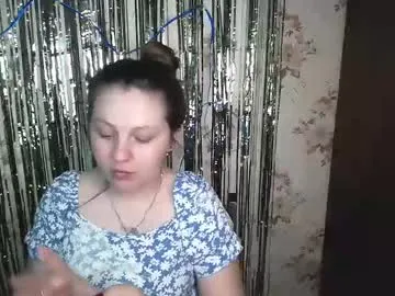 blue_bow – webcam model profile photo Image 12