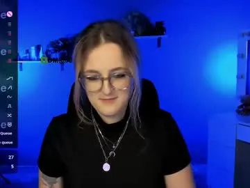 cherry_berry56 – webcam model profile photo Image 9