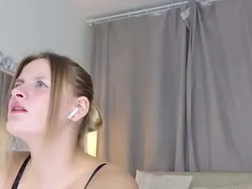 amiramartin – webcam model profile photo Image 13