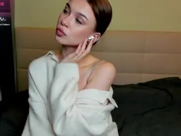 fiery_redhead – webcam model profile photo Image 7