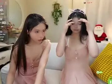 mia_purr – webcam model profile photo Image 4