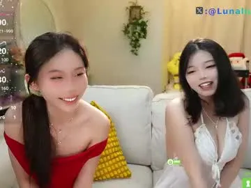 mia_purr – webcam model profile photo Image 5