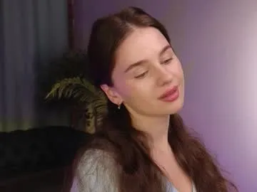 deborahlowe – webcam model profile photo Image 5