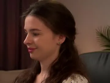 deborahlowe – webcam model profile photo Image 7