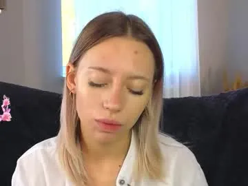 hotbella_ – webcam model profile photo Image 17