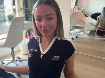 realtryit – webcam model profile photo Image 7