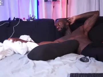 tai_fun – webcam model profile photo Image 17