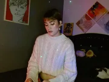 luisabaker – webcam model profile photo Image 12