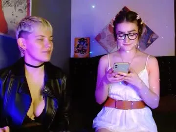 luisabaker – webcam model profile photo Image 19