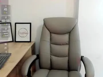 queen_michelle_ – webcam model profile photo Image 17