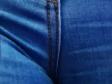 double_magic_ – webcam model profile photo Image 6