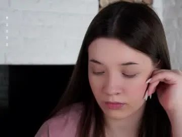 cherry_berry56 – webcam model profile photo Image 8