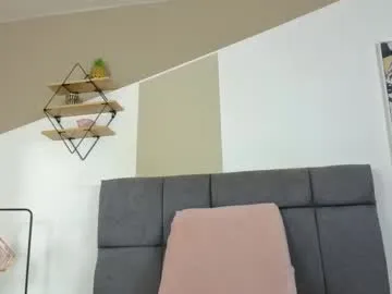 roseferrera – webcam model profile photo Image 4