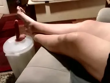 double_magic_ – webcam model profile photo Image 3