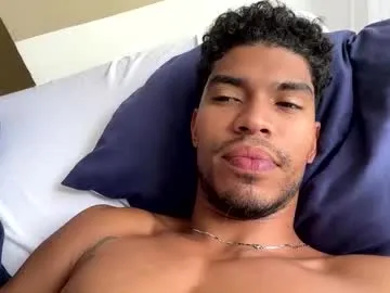 couple_of_fire_ – webcam model profile photo Image 11