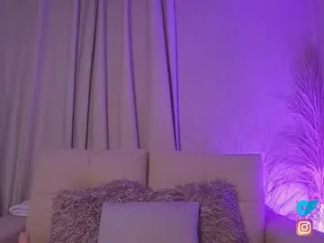 petites_perles – webcam model profile photo Image 2