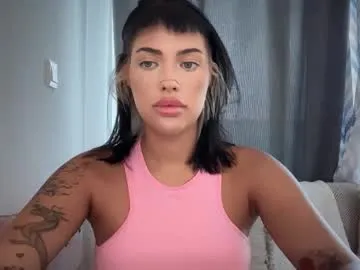 kira0541 – webcam model profile photo Image 3