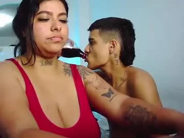 blue_bow – webcam model profile photo Image 2