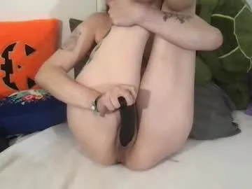 heaven_gall_ – webcam model profile photo Image 12