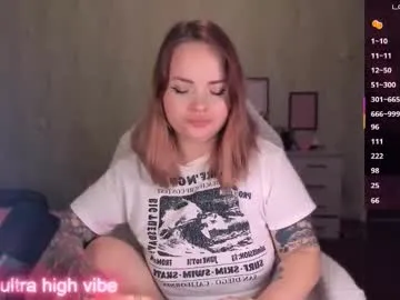 blue_bow – webcam model profile photo Image 17