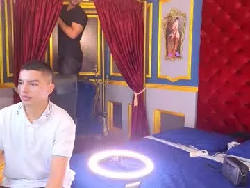 leanneluxecouple – webcam model profile photo Image 10