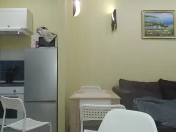 vanandjuani – webcam model profile photo Image 14