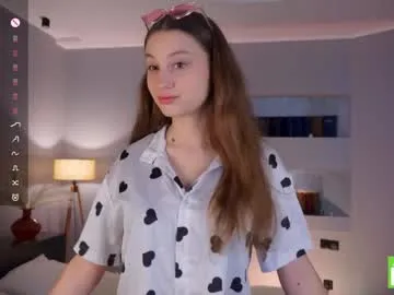 lorennameliyy – webcam model profile photo Image 11