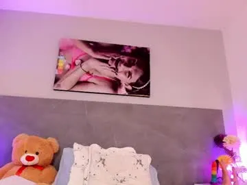 double_magic_ – webcam model profile photo Image 18