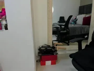 couple_of_fire_ – webcam model profile photo Image 18