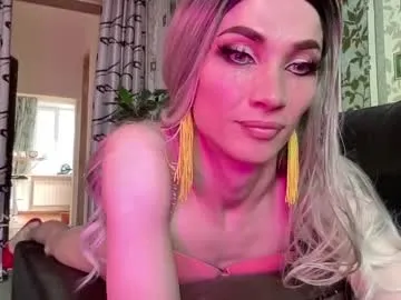 xxxkeera – webcam model profile photo Image 2