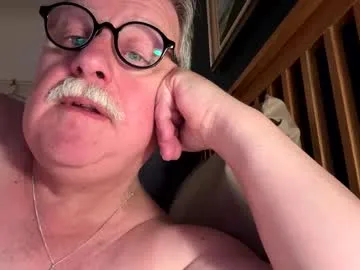 petites_perles – webcam model profile photo Image 11