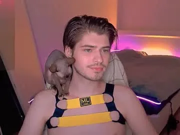 mark_sun – webcam model profile photo