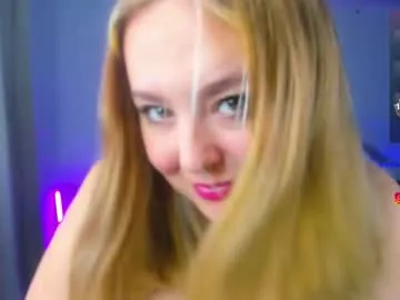 solosara8 – webcam model profile photo Image 14