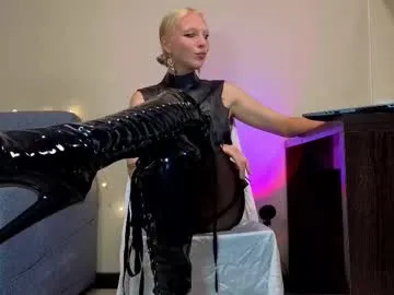 sexxxsirens – webcam model profile photo Image 3