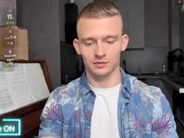 LexyNess – webcam model profile photo Image 3