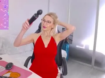 petites_perles – webcam model profile photo Image 13